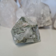 Load image into Gallery viewer, Moss Agate Faceted Diamond
