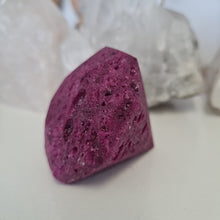 Load image into Gallery viewer, Honeycomb Ruby Faceted Diamond
