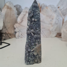 Load image into Gallery viewer, Grape Agate Tower
