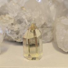 Load image into Gallery viewer, Citrine Point
