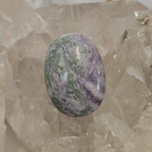 Load image into Gallery viewer, Serpentine Fluorite &#39;Bolivianite&#39; Palmstone - A Grade
