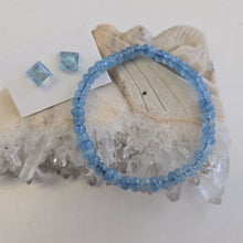 Load image into Gallery viewer, Aquamarine Bracelet and Stud Ear-ring Set
