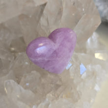 Load image into Gallery viewer, Kunzite Heart
