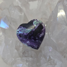 Load image into Gallery viewer, Kammererite Heart
