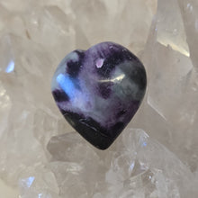Load image into Gallery viewer, Kammererite Heart
