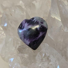Load image into Gallery viewer, Kammererite Heart
