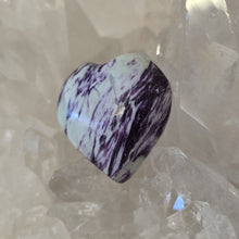 Load image into Gallery viewer, Kammererite Heart
