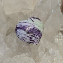 Load image into Gallery viewer, Kammererite Heart

