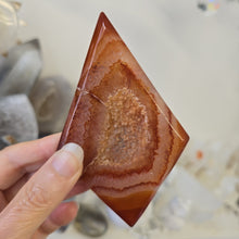 Load image into Gallery viewer, Carnelian Diamond with Stand
