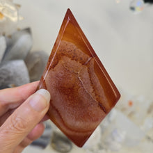 Load image into Gallery viewer, Carnelian Diamond with Stand
