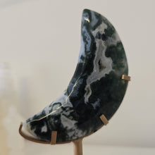 Load image into Gallery viewer, Moss Agate Moon with Stand
