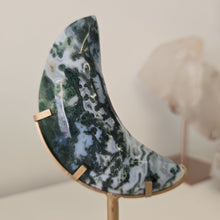 Load image into Gallery viewer, Moss Agate Moon with Stand
