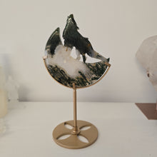 Load image into Gallery viewer, Moss Agate Moon Howling Wolf
