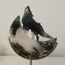 Load image into Gallery viewer, Moss Agate Moon Howling Wolf
