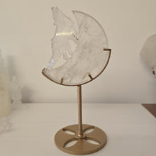 Load image into Gallery viewer, Clear Quartz Moon Howling Wolf
