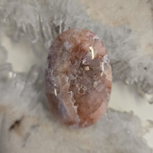 Load image into Gallery viewer, Flower Agate Palmstone
