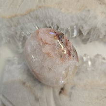 Load image into Gallery viewer, Flower Agate Palmstone
