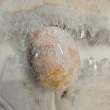 Load image into Gallery viewer, Flower Agate Palmstone

