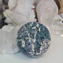 Load image into Gallery viewer, Grape Agate
