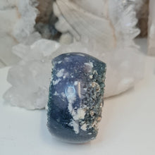 Load image into Gallery viewer, Grape Agate
