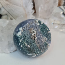 Load image into Gallery viewer, Grape Agate
