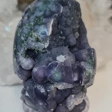 Load image into Gallery viewer, Grape Agate Egg
