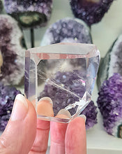 Load image into Gallery viewer, Clear Quartz Freeform - Rainbows
