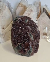 Load image into Gallery viewer, Red Amethyst with Stalactite Eyes Cutbase
