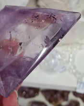 Load image into Gallery viewer, Amethyst Diamond with Stand
