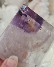 Load image into Gallery viewer, Amethyst Diamond with Stand

