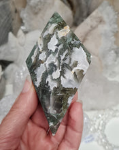 Load image into Gallery viewer, Moss Agate Diamond with Stand
