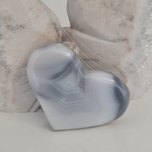 Load image into Gallery viewer, Agate Heart

