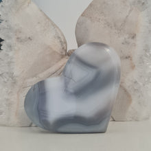 Load image into Gallery viewer, Agate Heart
