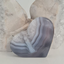 Load image into Gallery viewer, Agate Heart
