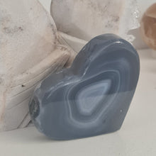 Load image into Gallery viewer, Agate Heart
