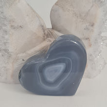 Load image into Gallery viewer, Agate Heart
