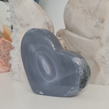 Load image into Gallery viewer, Agate Heart

