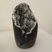 Load image into Gallery viewer, Blue Chalcedony - Sugar Druze
