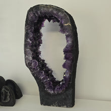 Load image into Gallery viewer, Amethyst Portal
