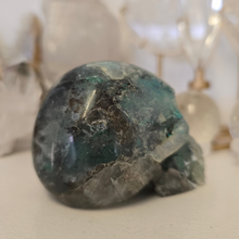 Load image into Gallery viewer, Quantum Quattro Skull
