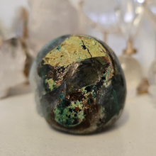 Load image into Gallery viewer, Quantum Quattro Skull
