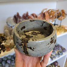 Load image into Gallery viewer, Picture Jasper Bowl
