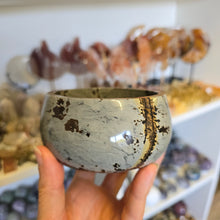 Load image into Gallery viewer, Picture Jasper Bowl

