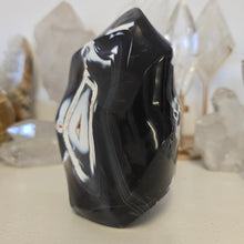 Load image into Gallery viewer, Orca Agate Flame
