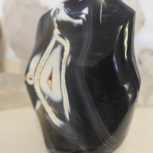 Load image into Gallery viewer, Orca Agate Flame
