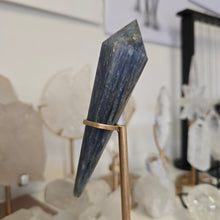Load image into Gallery viewer, Blue Kyanite Wand on Stand
