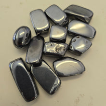 Load image into Gallery viewer, Hematite Tumbles
