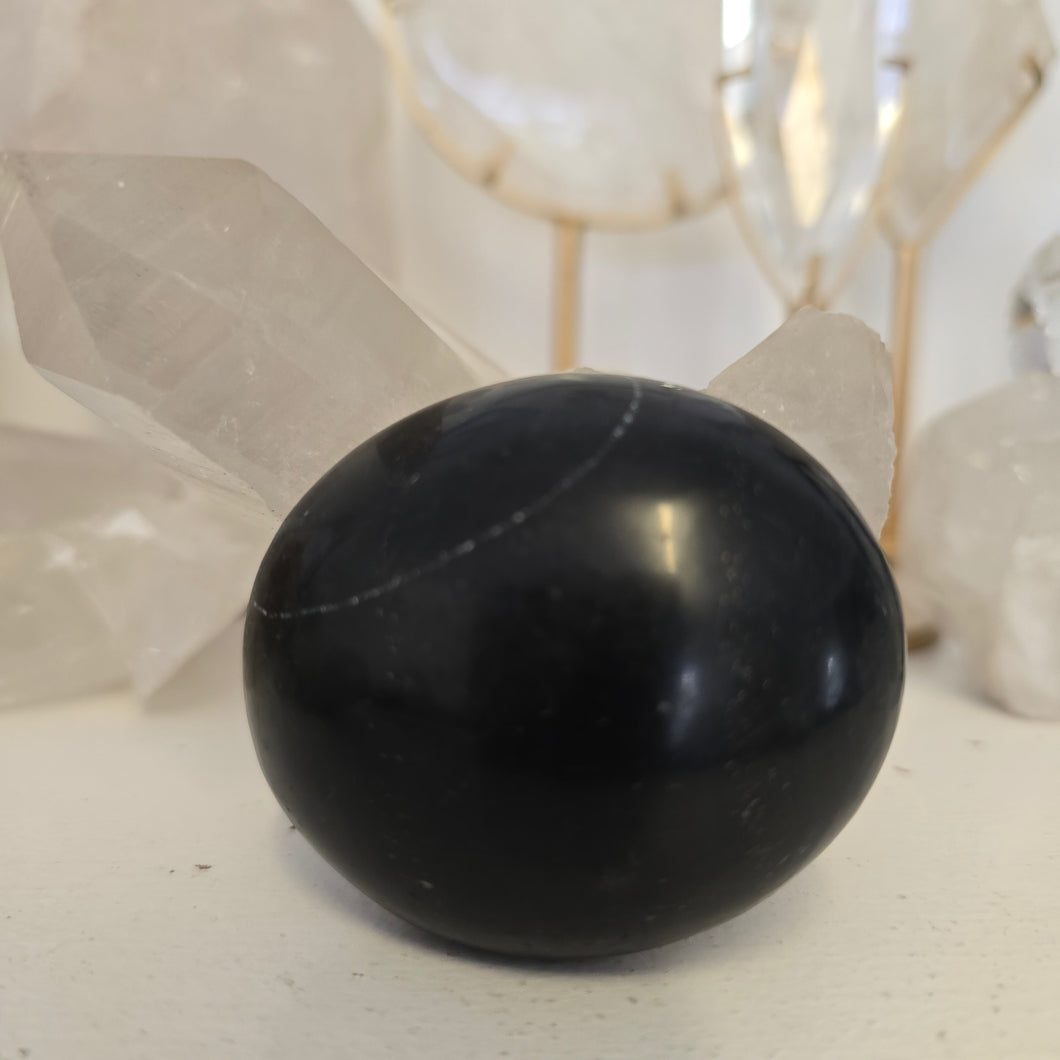Black Onyx Palmstone