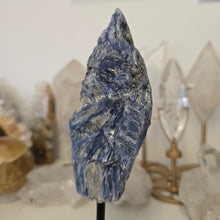 Load image into Gallery viewer, Blue Kyanite on Stand
