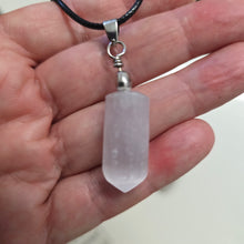 Load image into Gallery viewer, Selenite Cylinder Point Necklace
